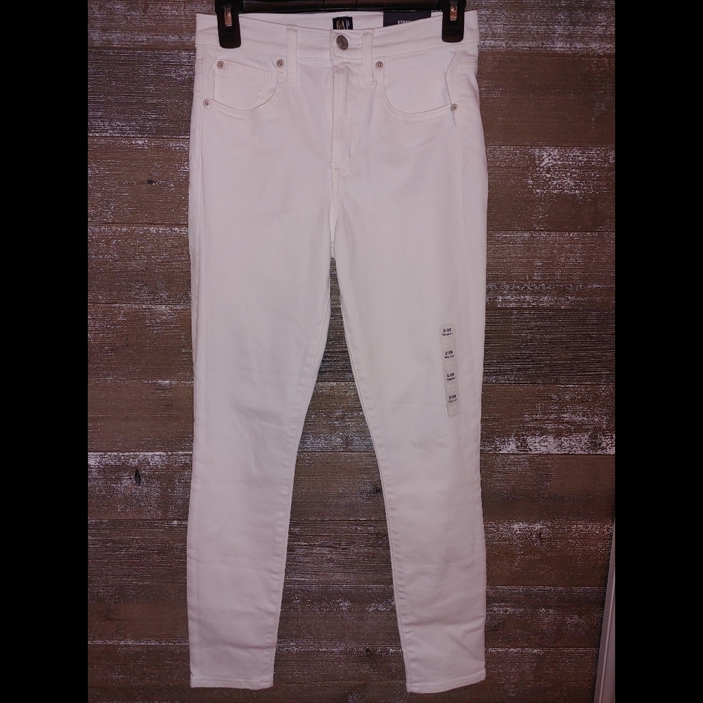 GAP Women's White Denim Skinny Jeans